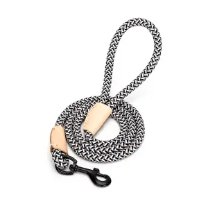 XL Lano na venčení cik cak černo bílé ↑ 120 cm ø 1,4 cm